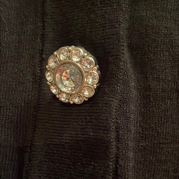 Classic Black Cardigan with Long Sleeves and V-Neck Design - Picture 3 of 4